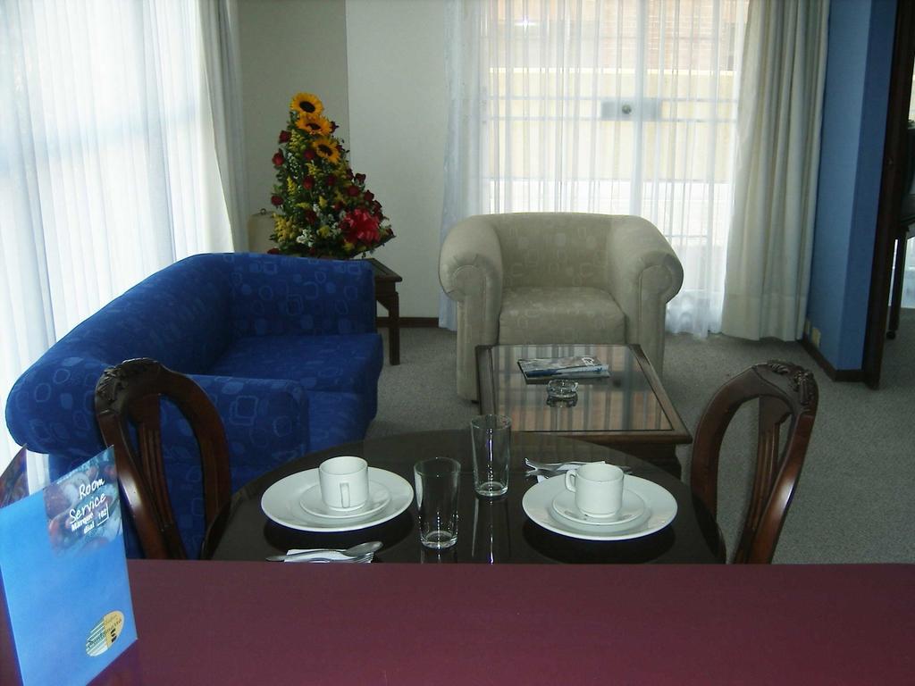 Apartamentos Santa Maria Bogota Bagian luar foto