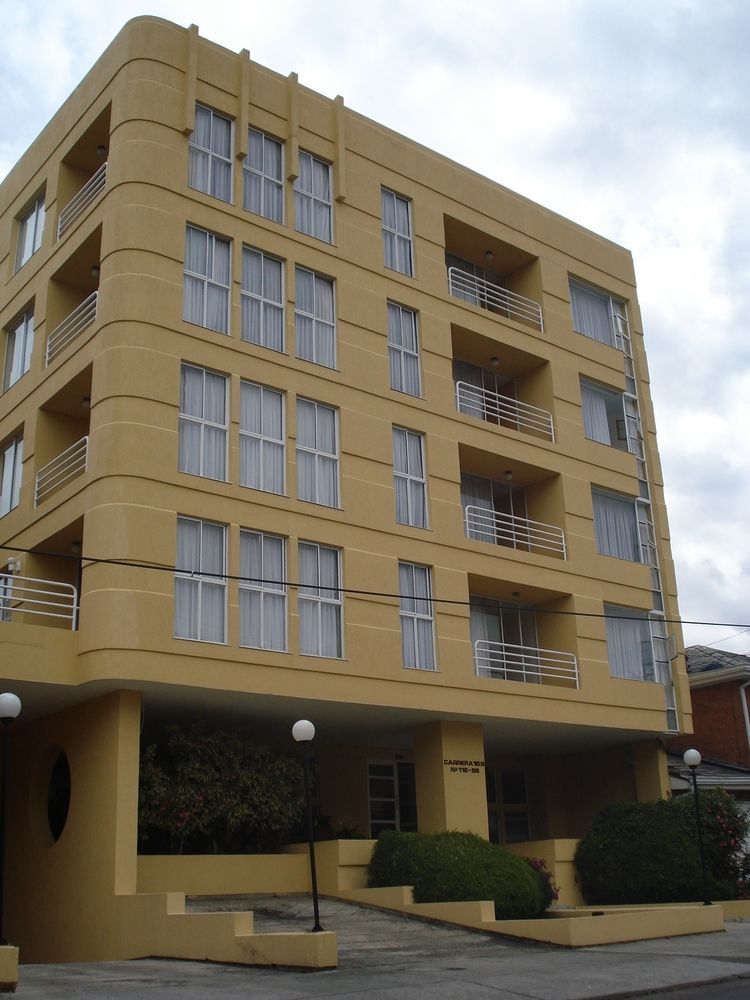 Apartamentos Santa Maria Bogota Bagian luar foto