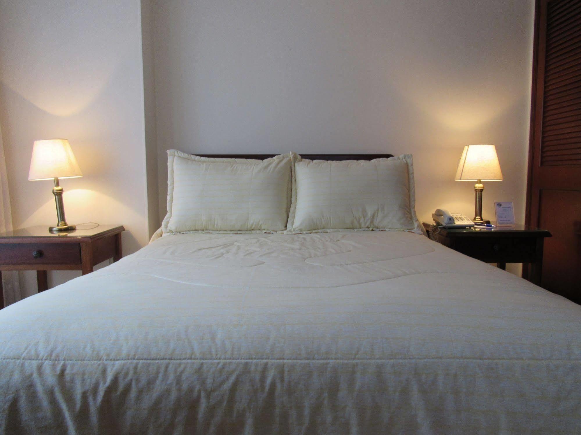 Apartamentos Santa Maria Bogota Bagian luar foto